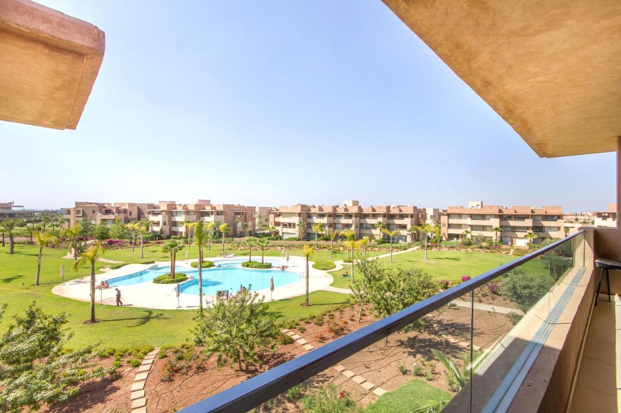 Apartamento Lumineux Et Vue Degagee Sur Piscine A Prestigia Marrakesh Exterior foto