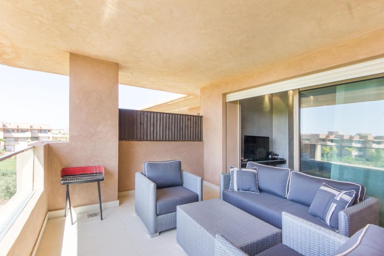 Apartamento Lumineux Et Vue Degagee Sur Piscine A Prestigia Marrakesh Exterior foto